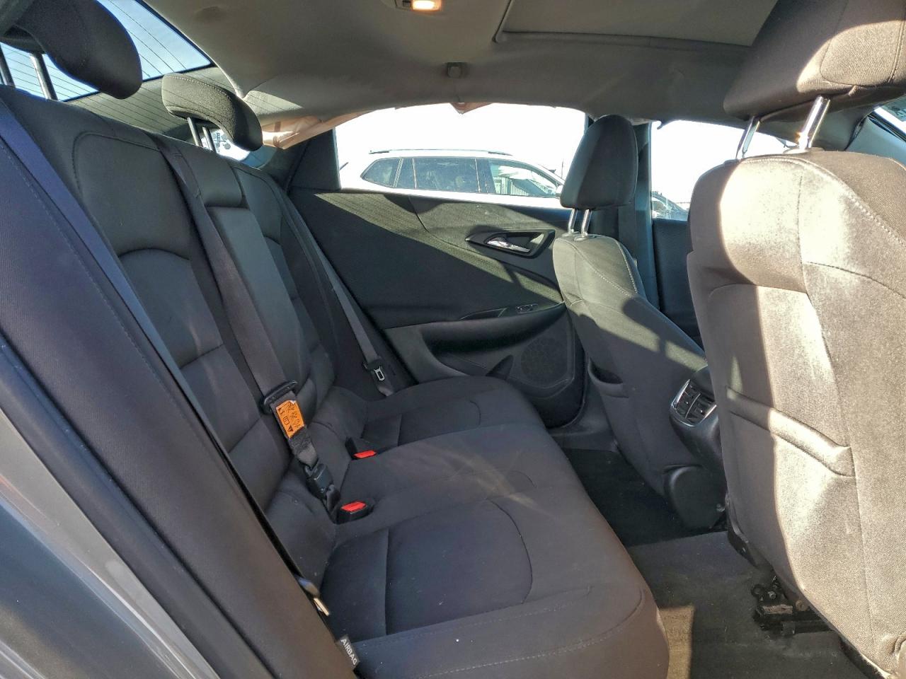 2018 CHEVROLET MALIBU LT photo 10