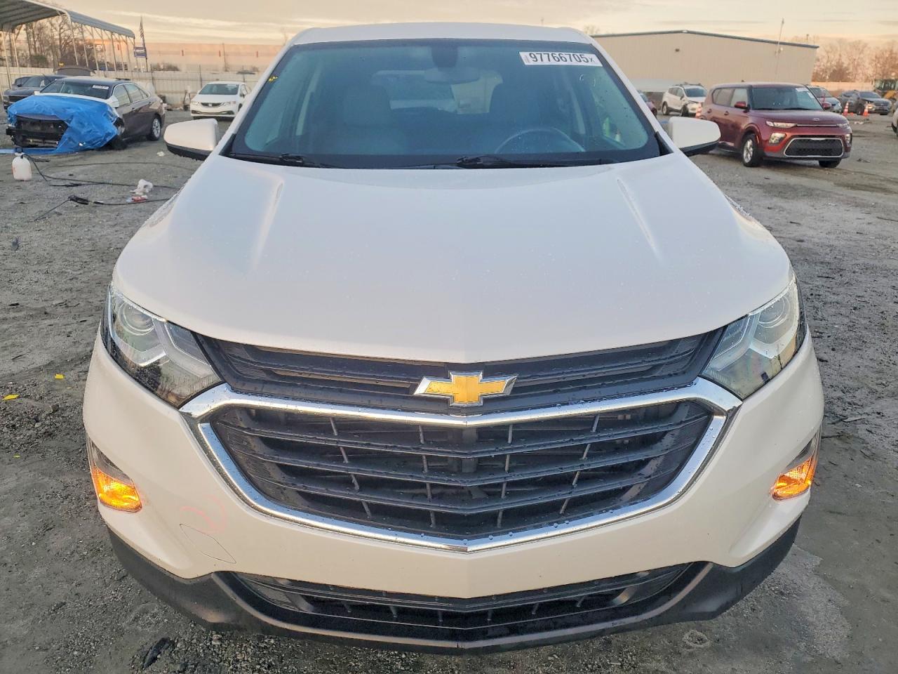2019 CHEVROLET EQUINOX LT photo 5