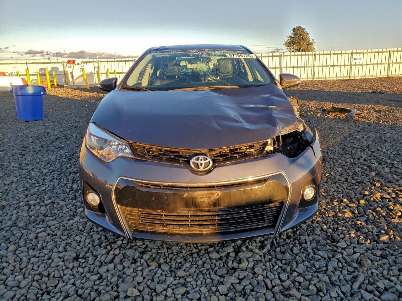 2016 TOYOTA COROLLA L photo 5