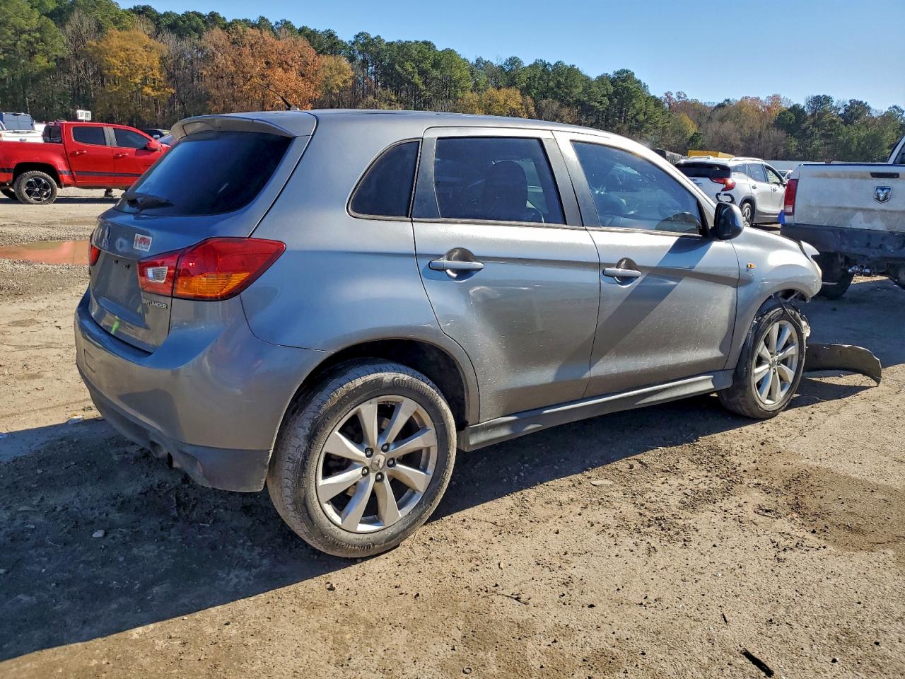 2015 MITSUBISHI OUTLANDER SPORT ES photo 7