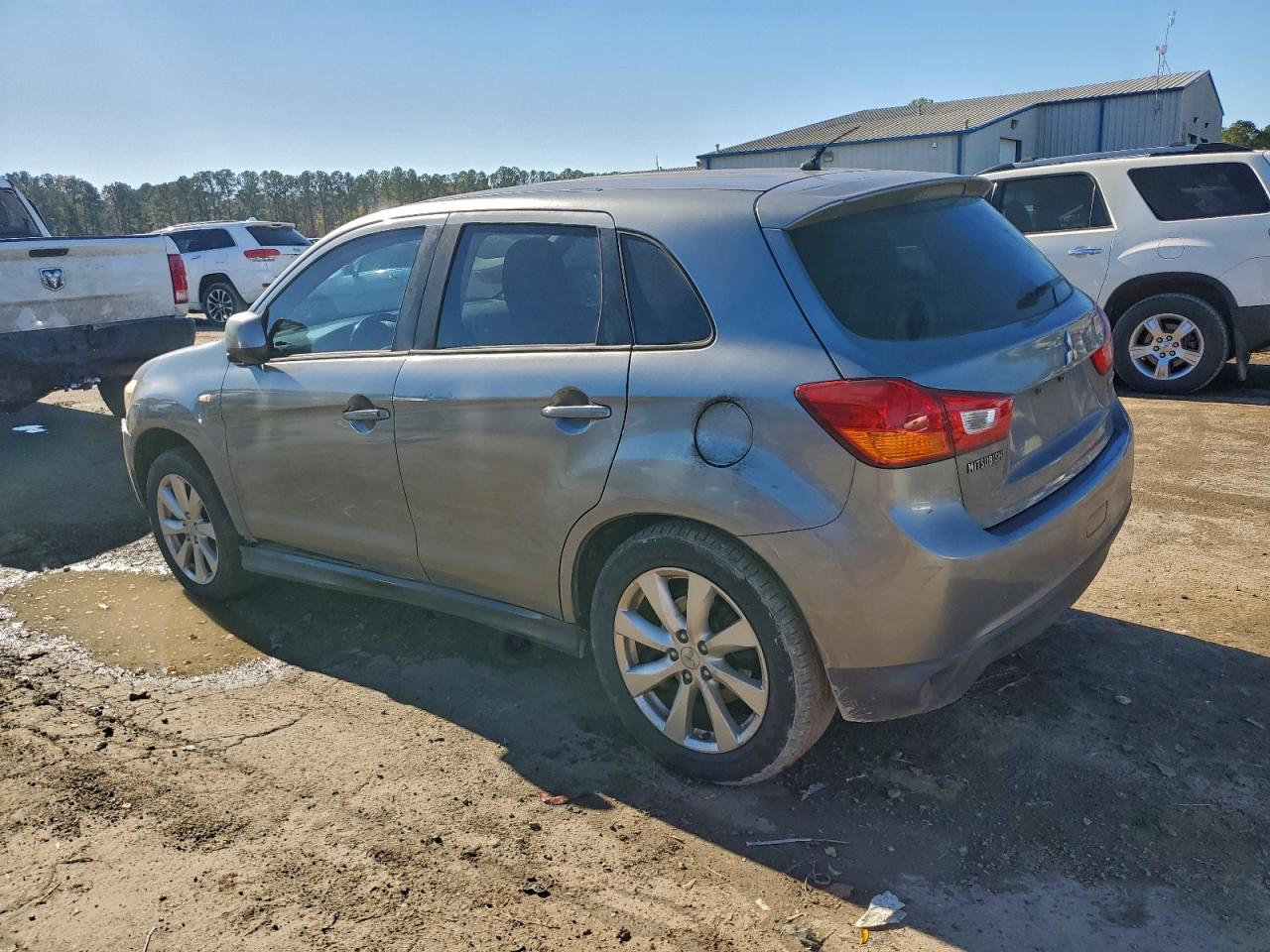 2015 MITSUBISHI OUTLANDER SPORT ES photo 4