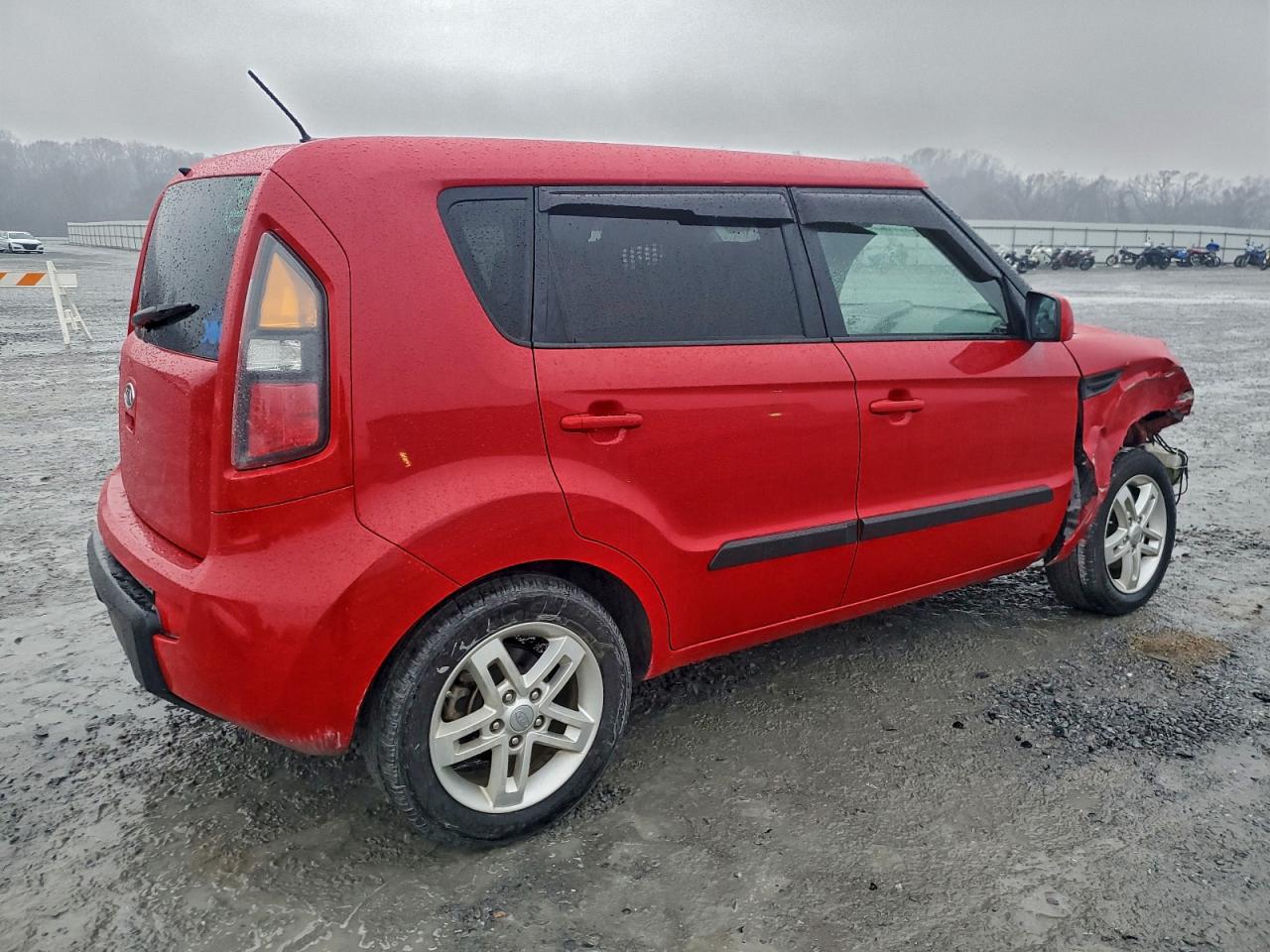 2011 KIA SOUL + photo 3