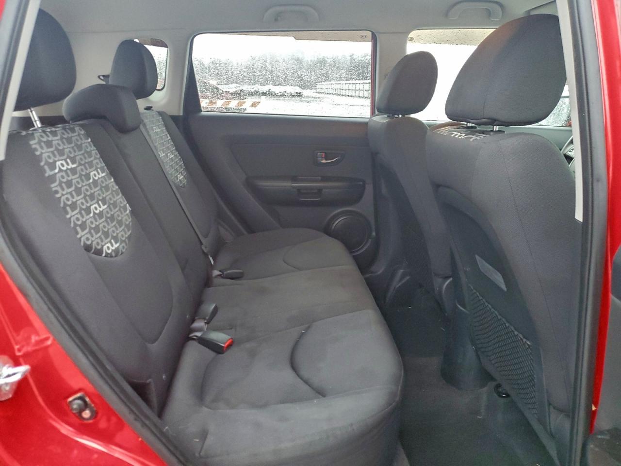 2011 KIA SOUL + photo 10