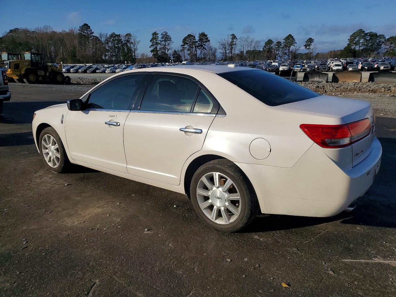 2010 LINCOLN MKZ photo 2