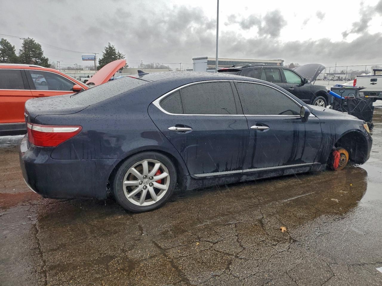 2007 LEXUS LS 460 photo 3