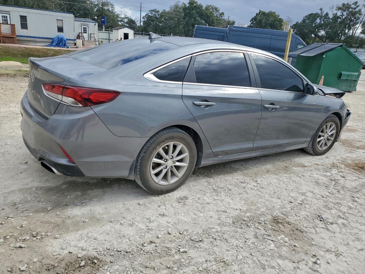 2018 HYUNDAI SONATA SE photo 5