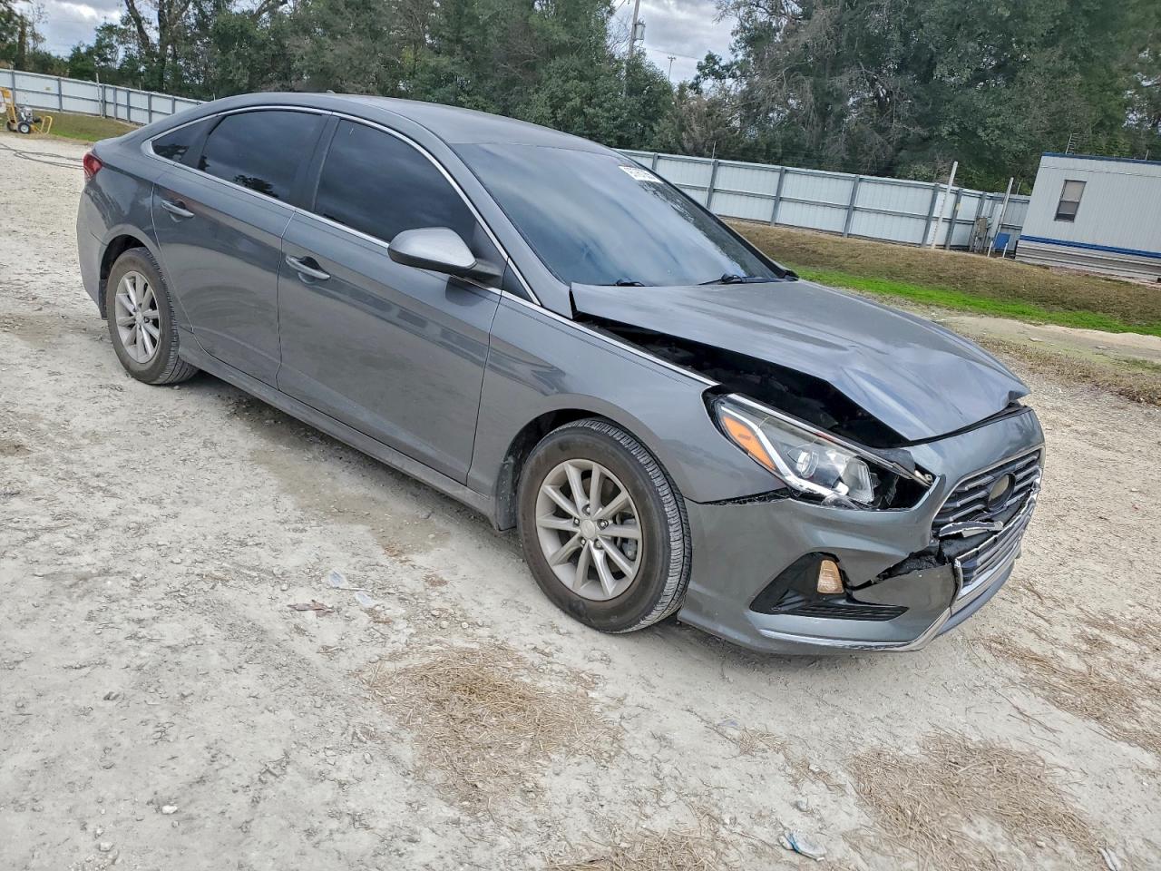 2018 HYUNDAI SONATA SE photo 7
