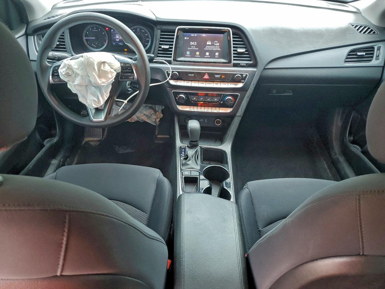 2018 HYUNDAI SONATA SE photo 15