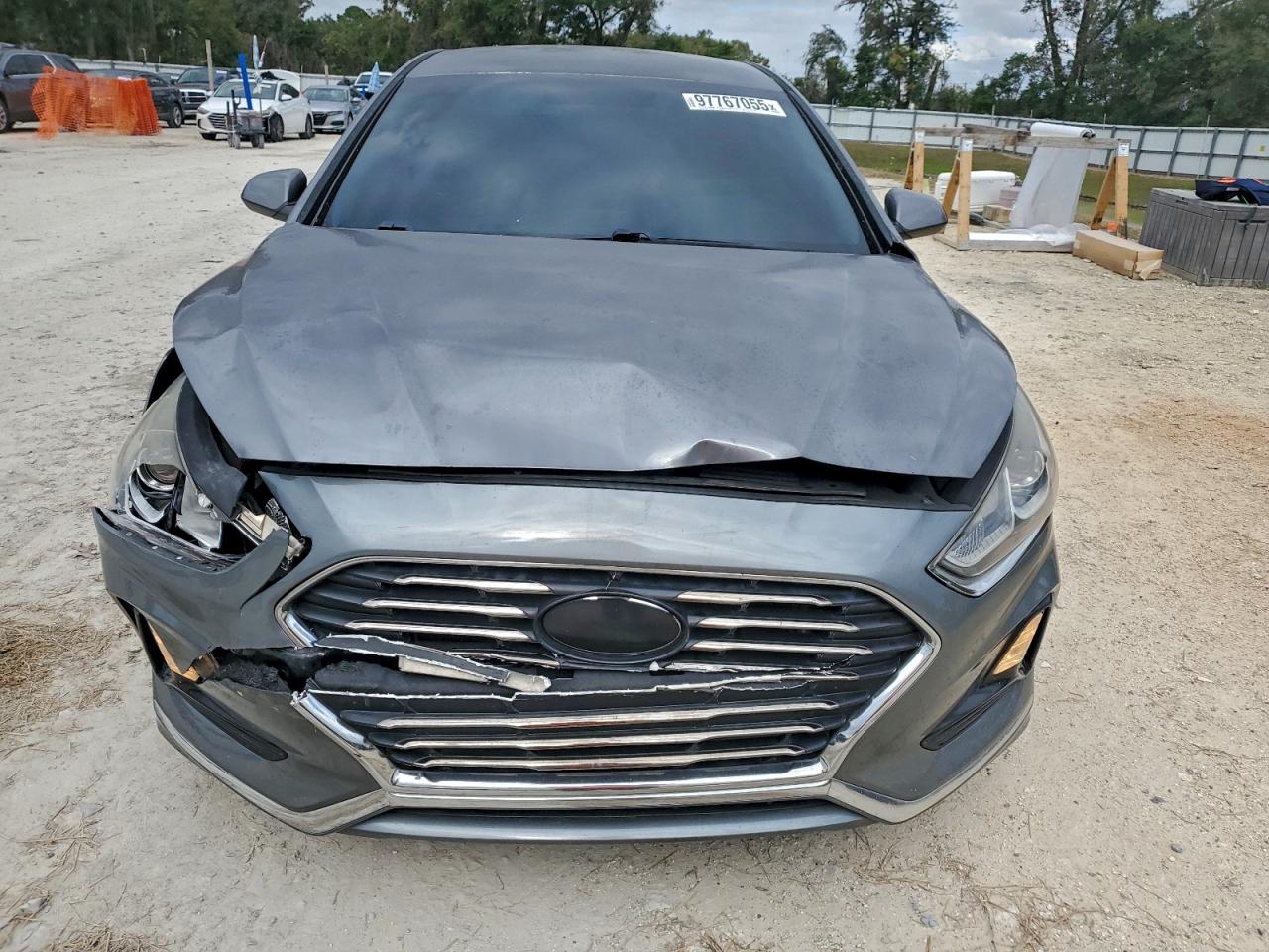 2018 HYUNDAI SONATA SE photo 9