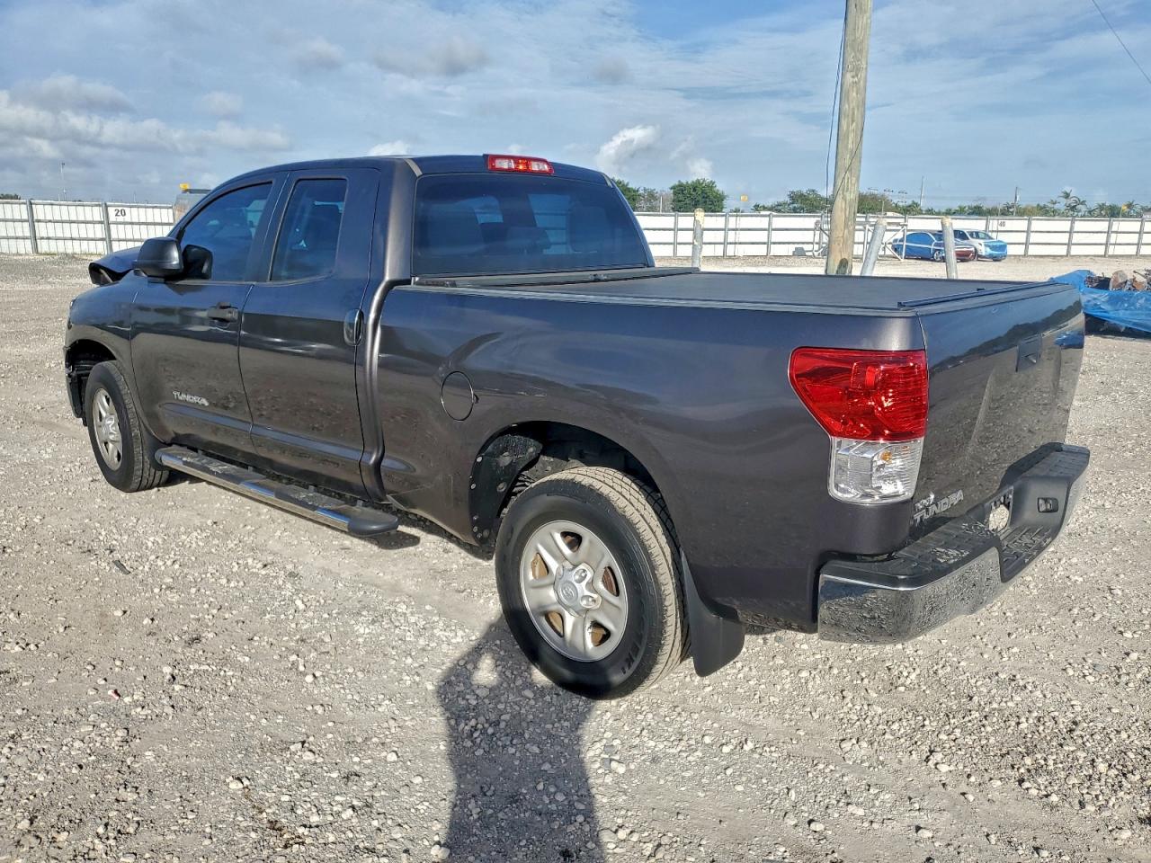 2012 TOYOTA TUNDRA DOUBLE CAB SR5 photo 2