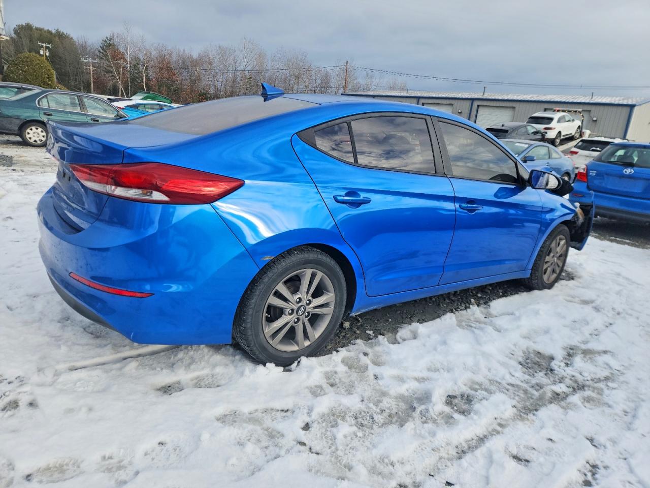 2017 HYUNDAI ELANTRA SE photo 3