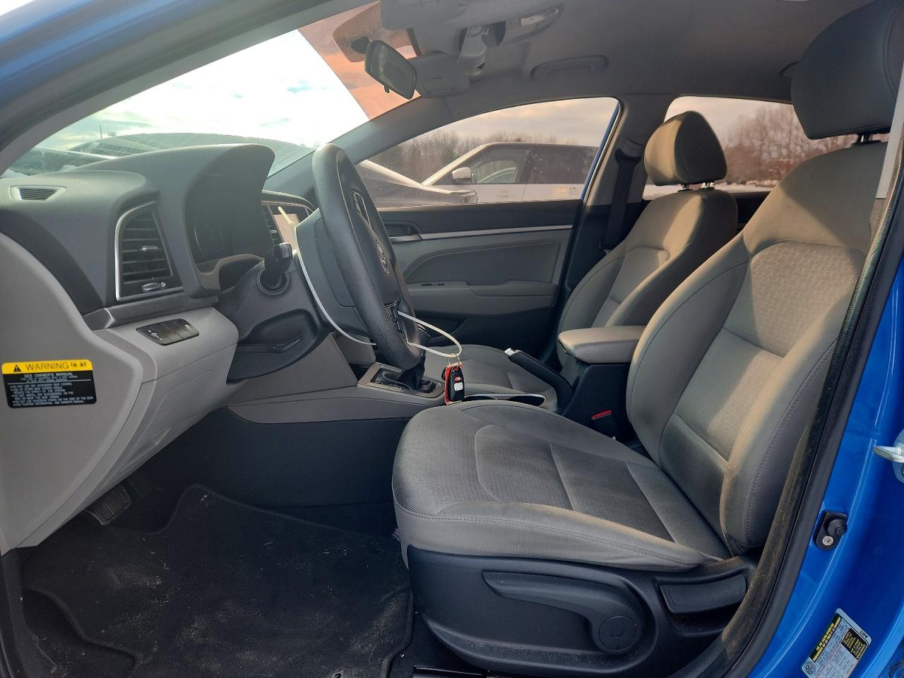 2017 HYUNDAI ELANTRA SE photo 7