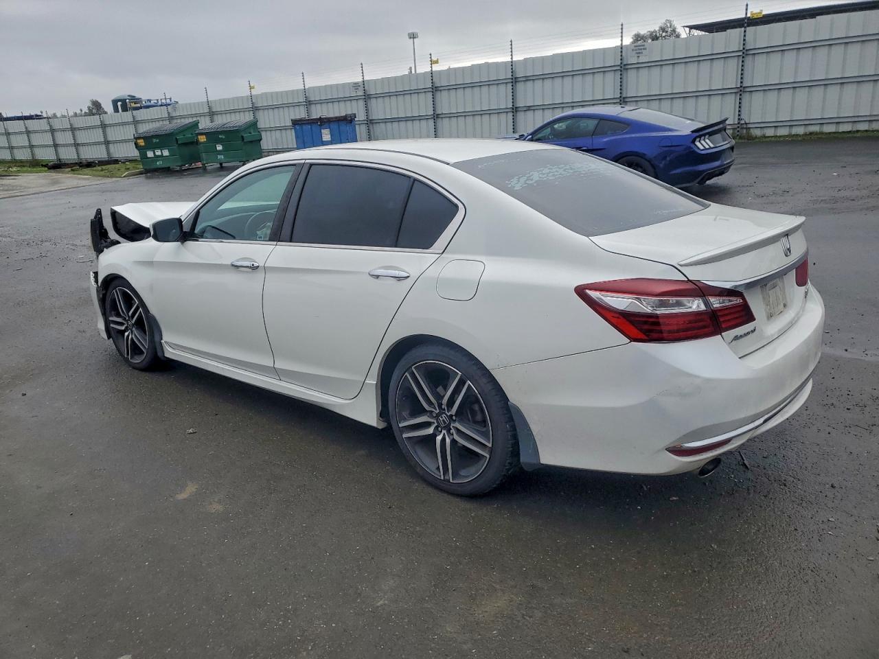2017 HONDA ACCORD SPORT SPECIAL EDITION photo 2