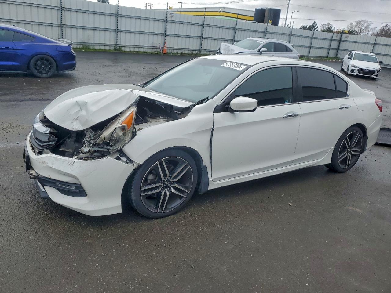 2017 HONDA ACCORD