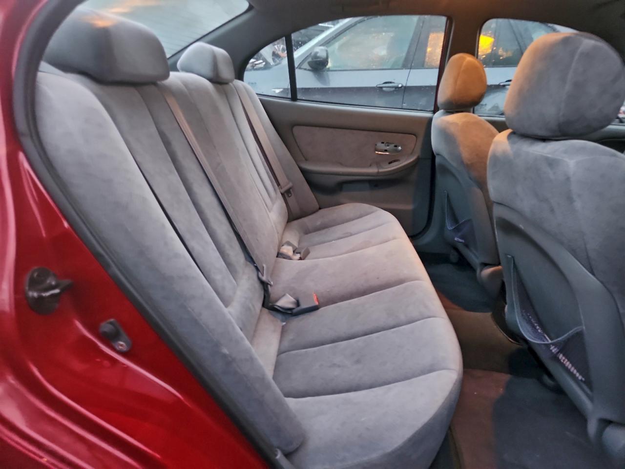 2005 HYUNDAI ELANTRA GLS photo 10