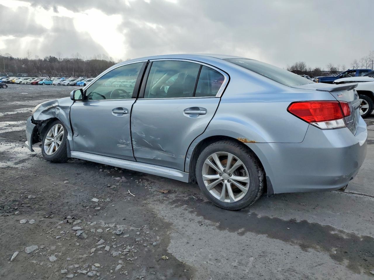 2013 SUBARU LEGACY 2.5I PREMIUM photo 2