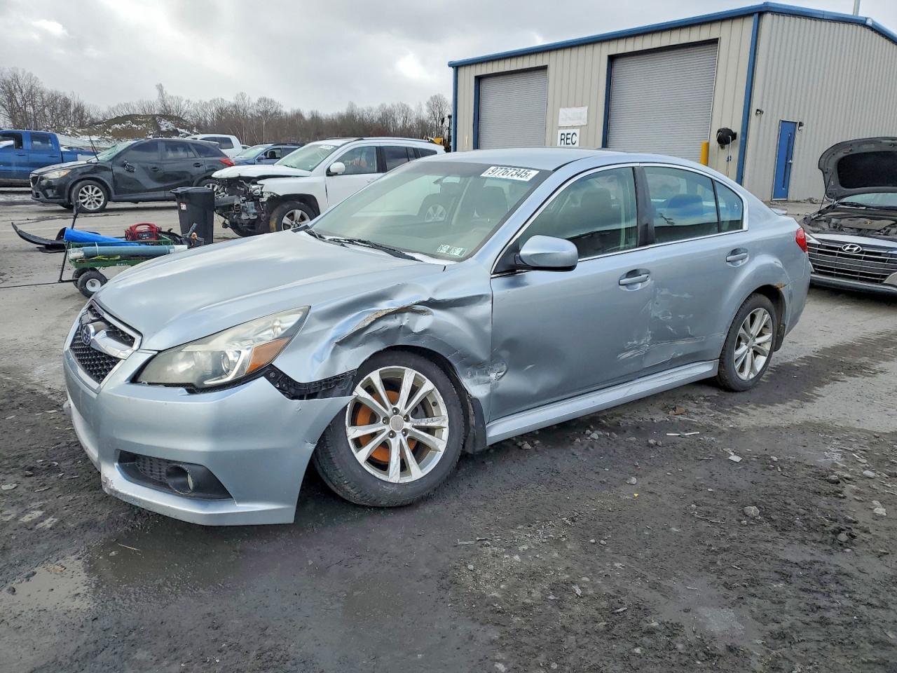2013 SUBARU LEGACY