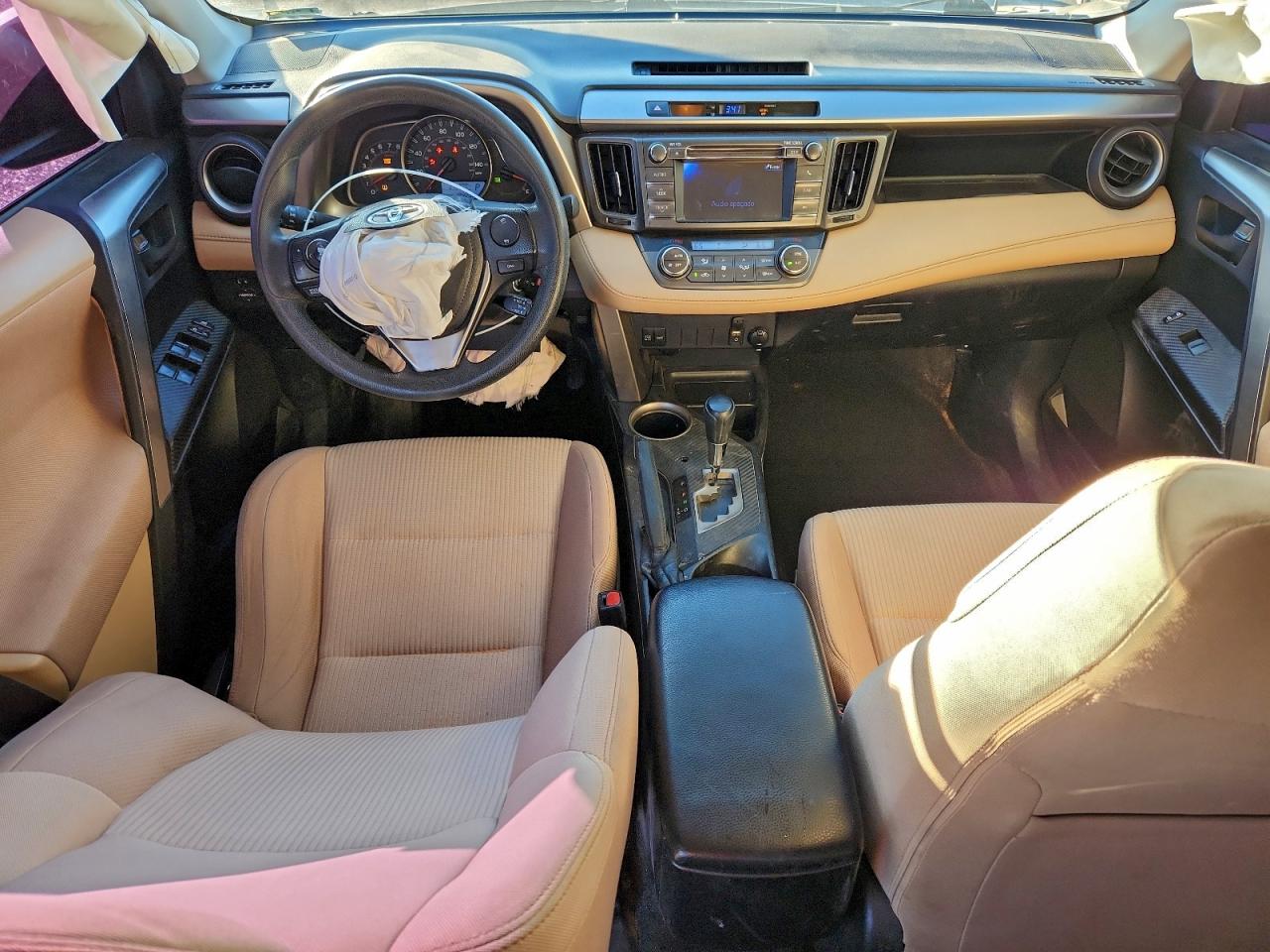 2013 TOYOTA RAV4 XLE photo 8