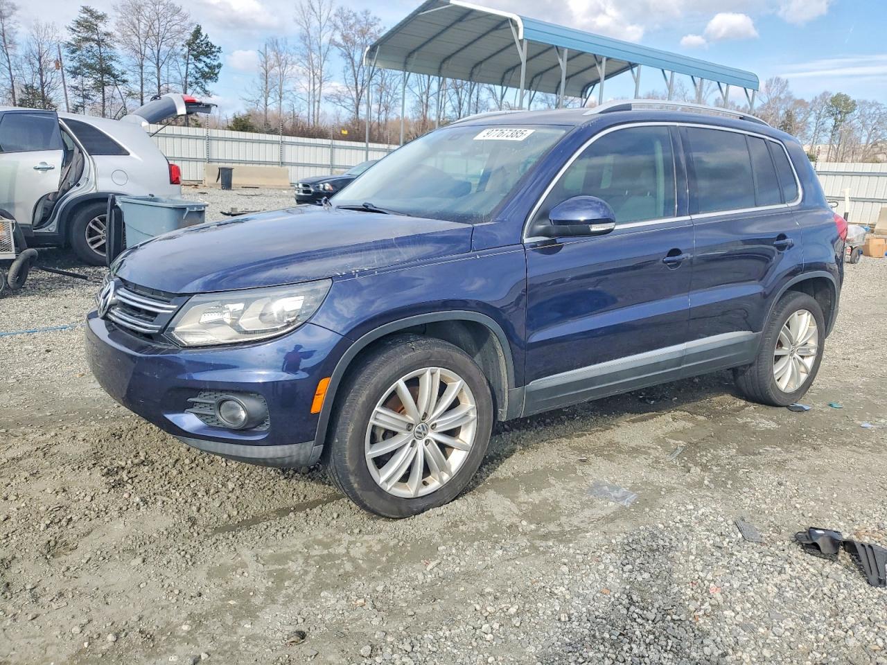 2016 VOLKSWAGEN TIGUAN