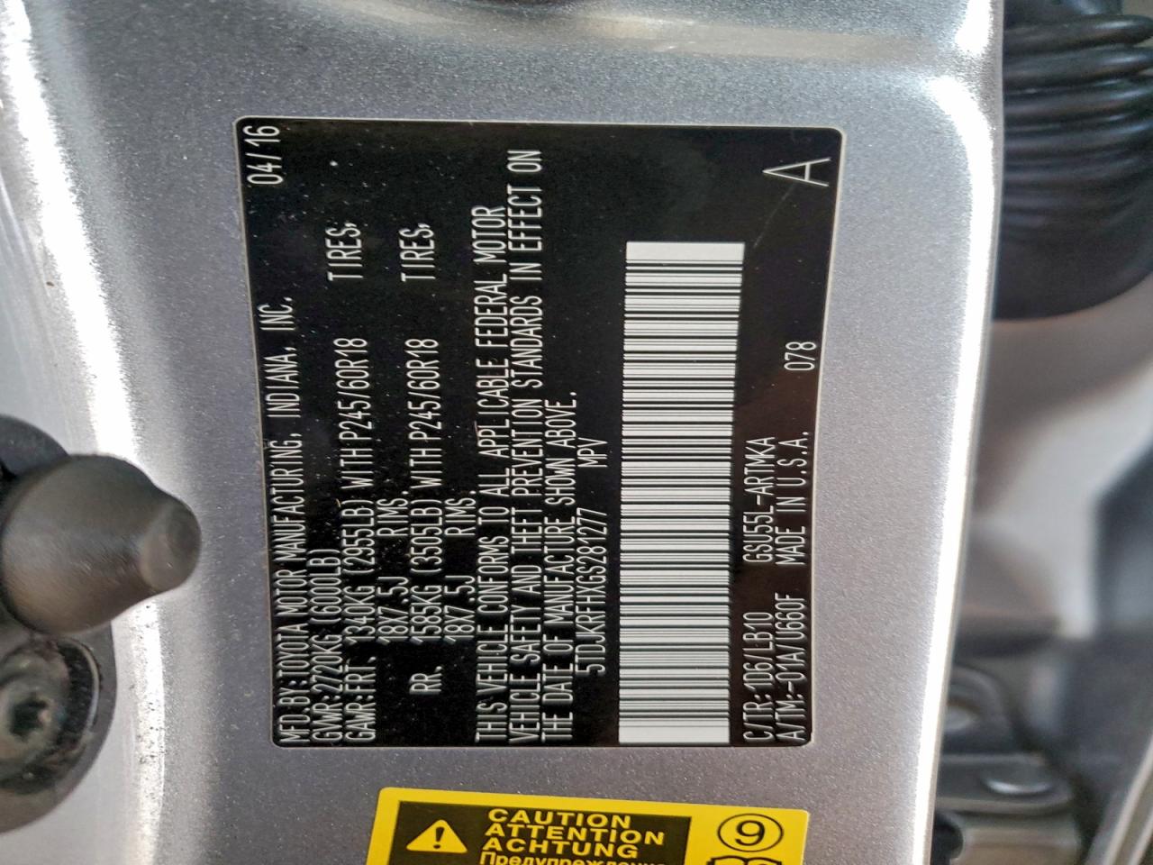 2016 TOYOTA HIGHLANDER XLE photo 25