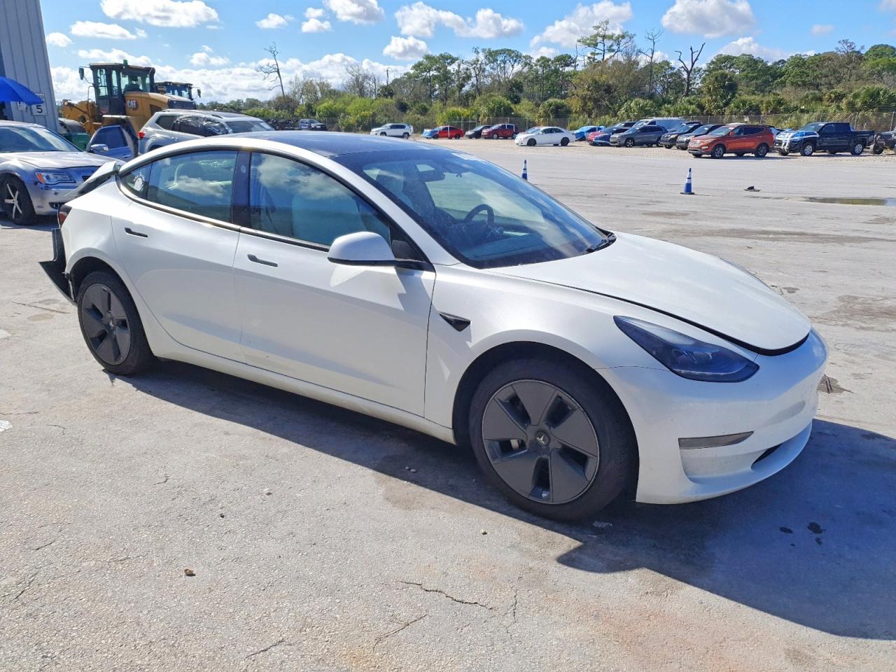 2023 TESLA MODEL 3 photo 4