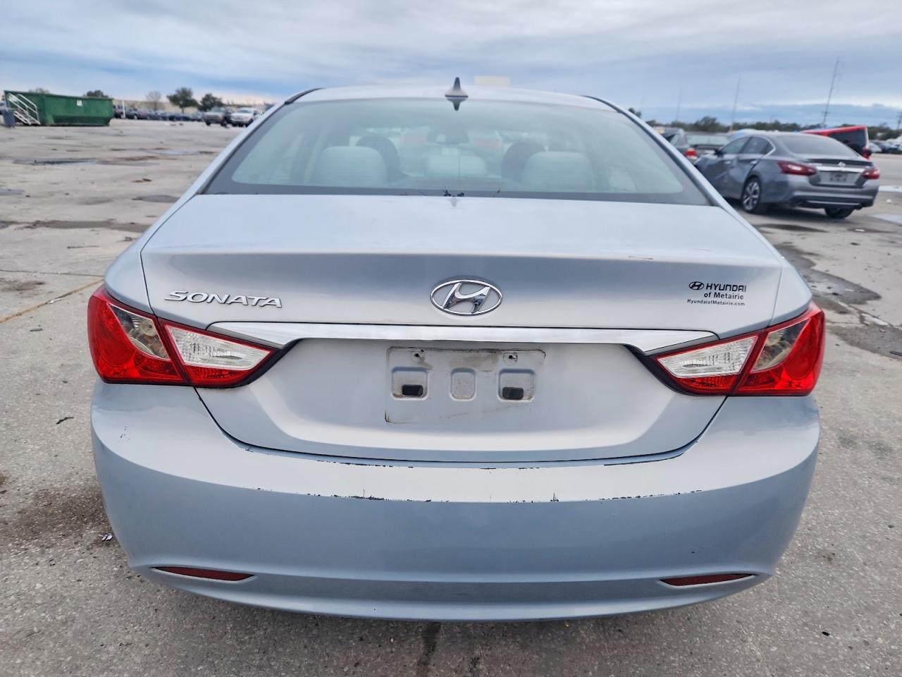 2013 HYUNDAI SONATA GLS photo 11