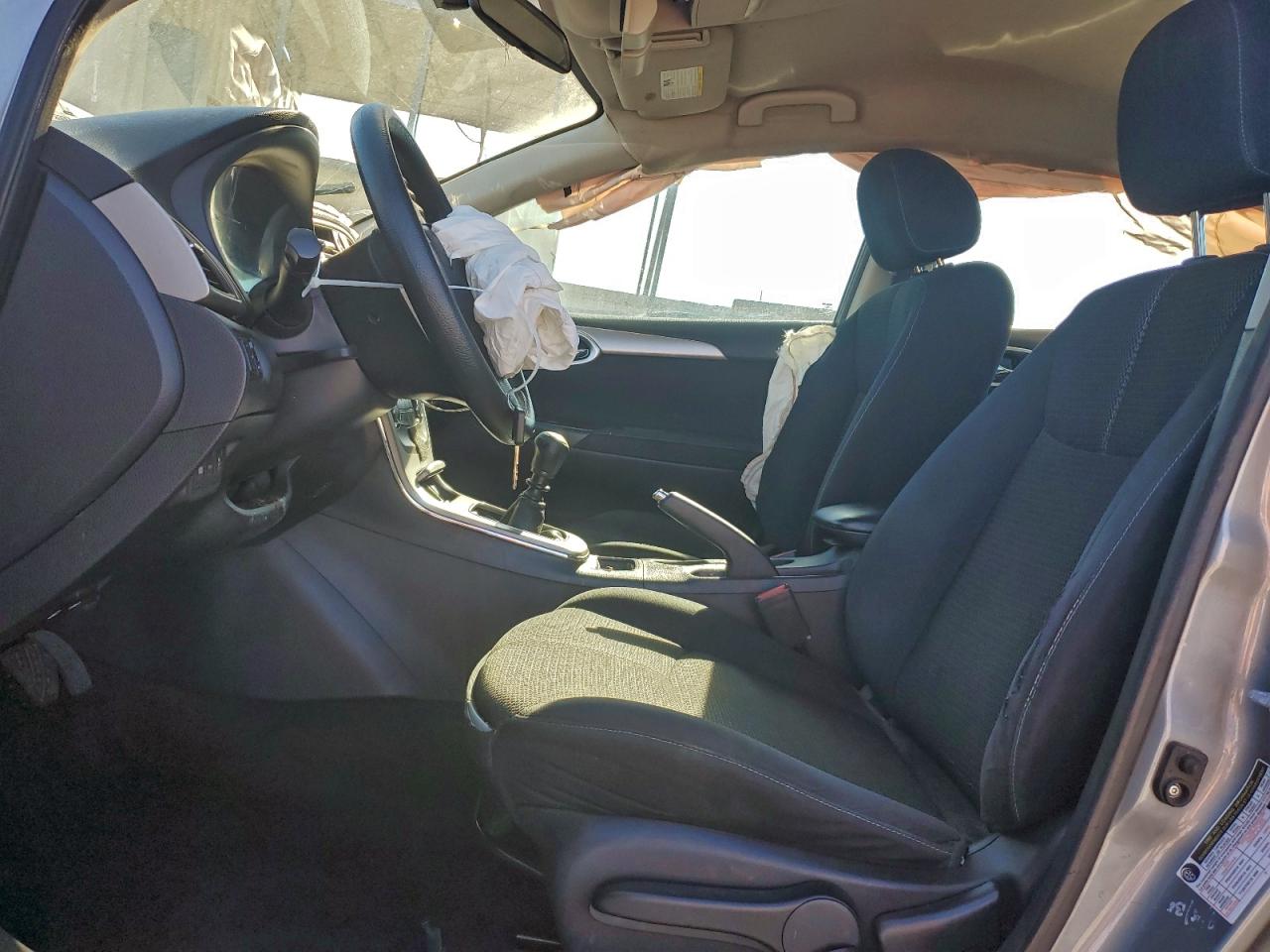 2014 NISSAN SENTRA S photo 7