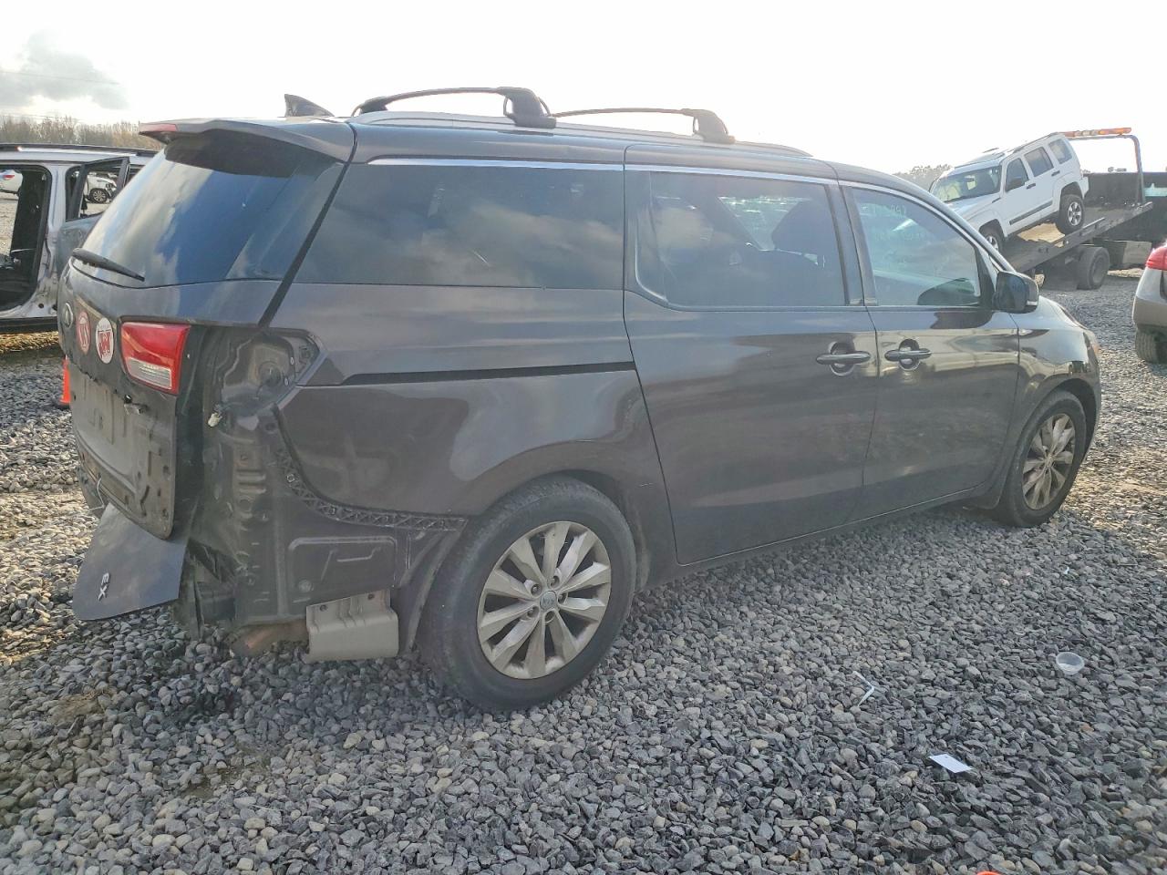 2016 KIA SEDONA EX photo 3
