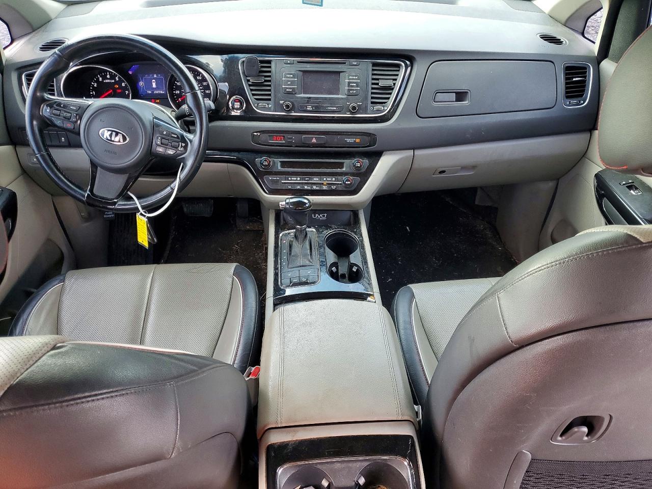 2016 KIA SEDONA EX photo 8