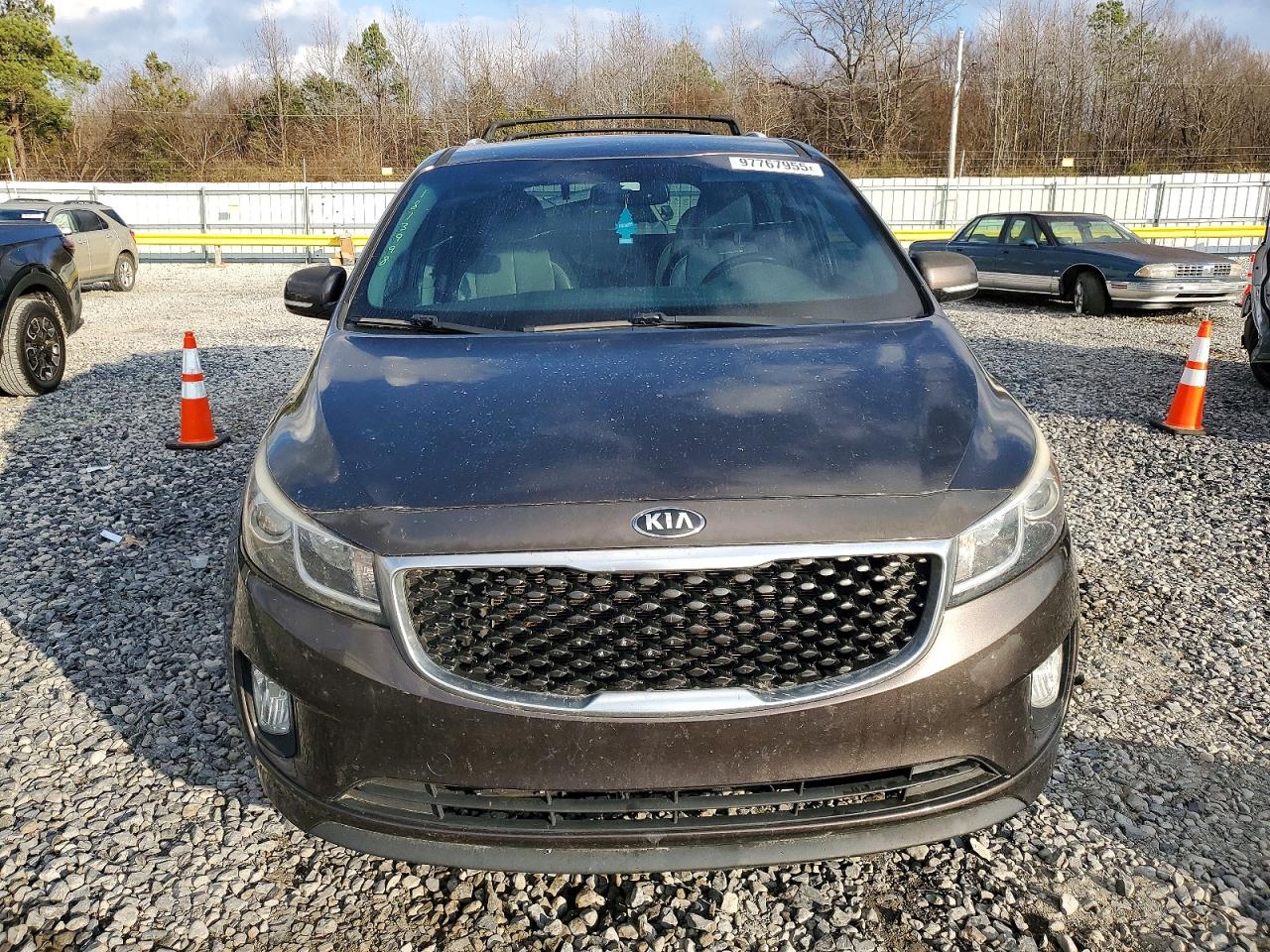 2016 KIA SEDONA EX photo 5