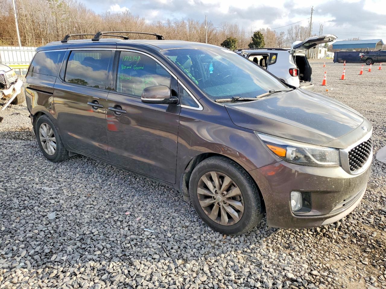 2016 KIA SEDONA EX photo 4