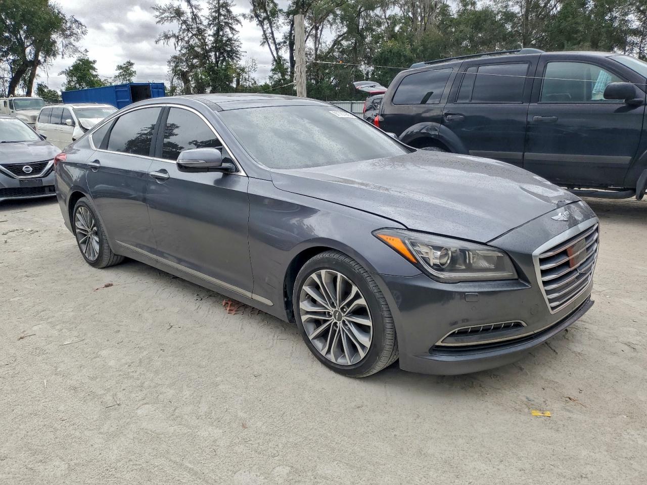 2015 HYUNDAI GENESIS 3.8L photo 4