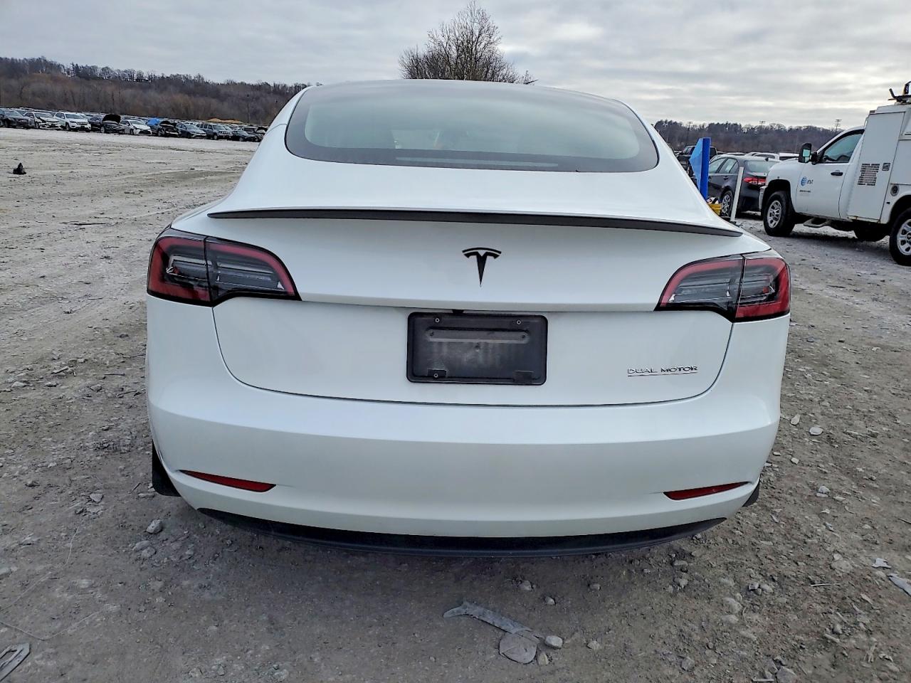 2023 TESLA MODEL 3 photo 6