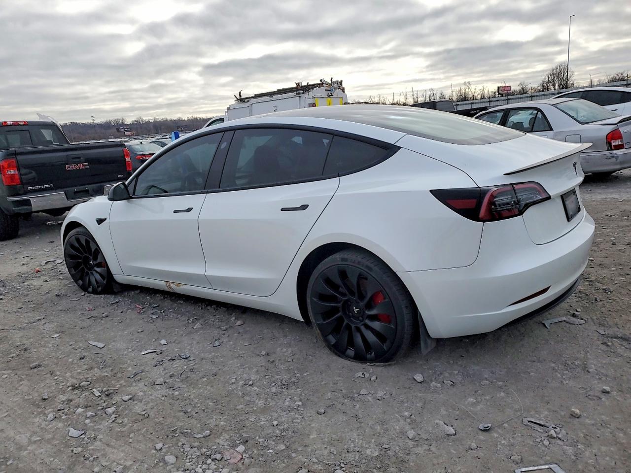 2023 TESLA MODEL 3 photo 2