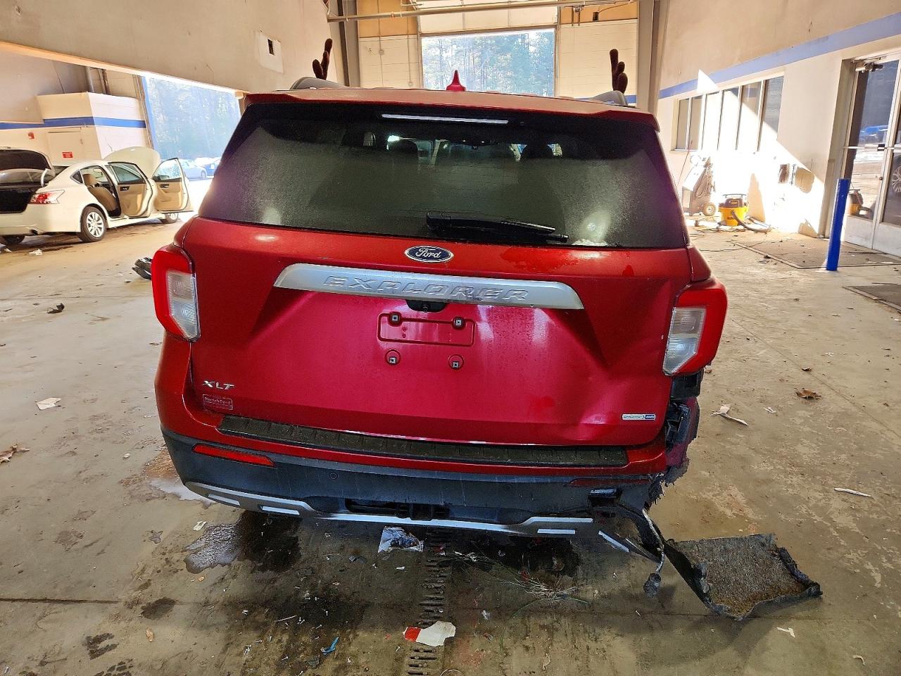 2020 FORD EXPLORER XLT photo 21