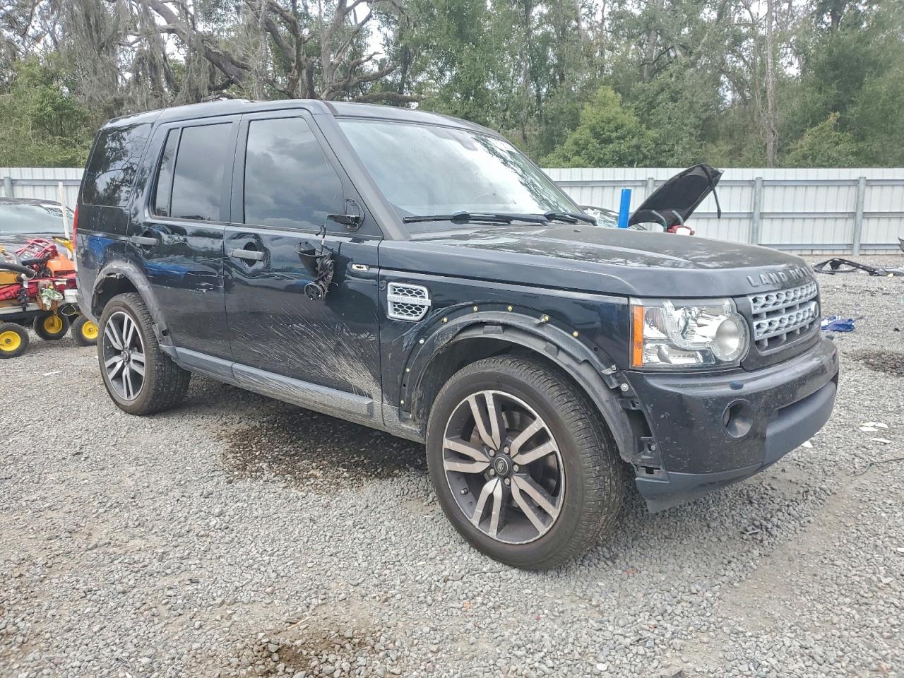 2011 LAND ROVER LR4 HSE photo 4