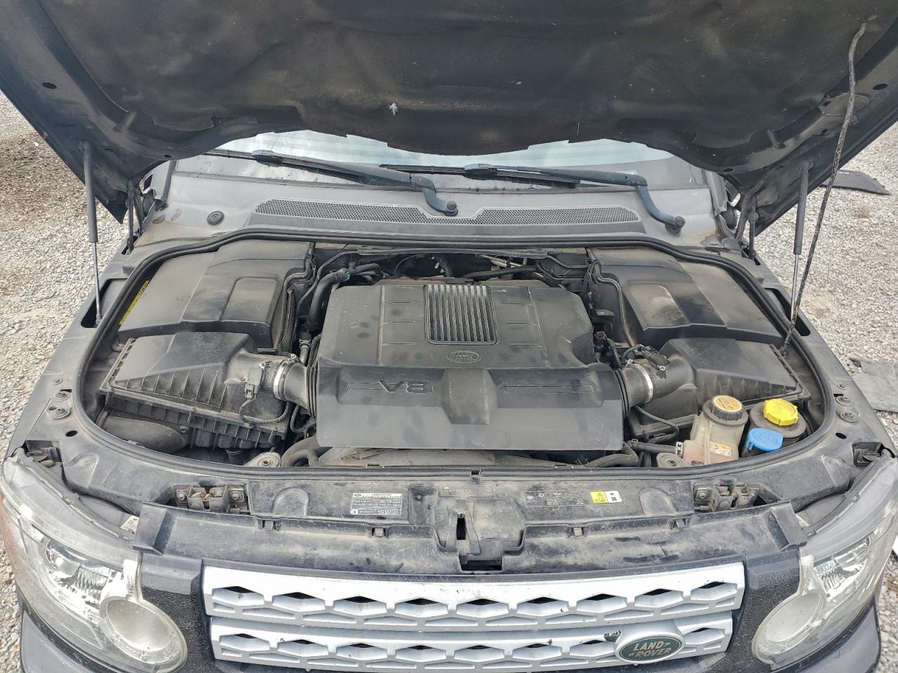 2011 LAND ROVER LR4 HSE photo 12