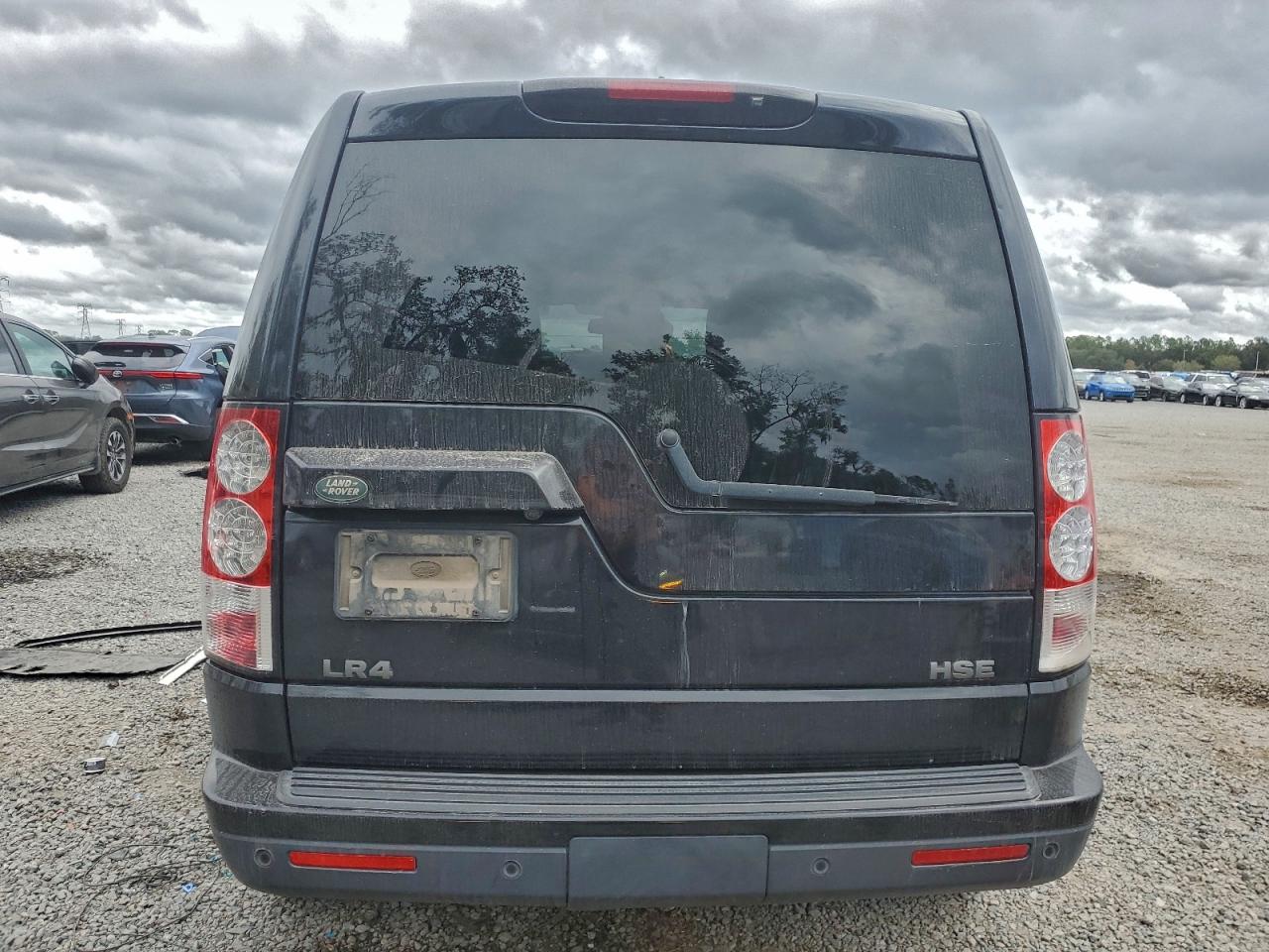 2011 LAND ROVER LR4 HSE photo 6