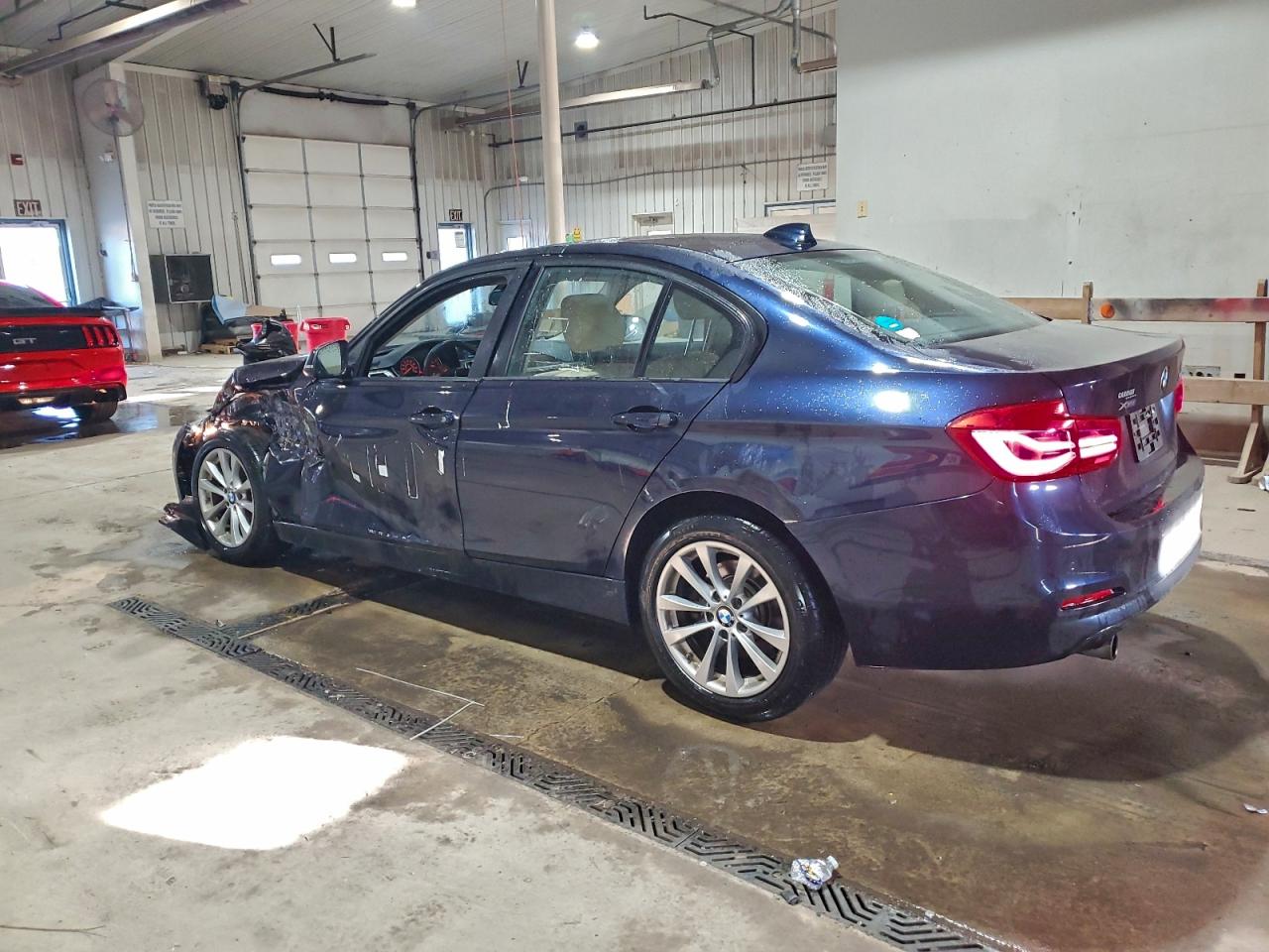 2017 BMW 320 XI photo 2