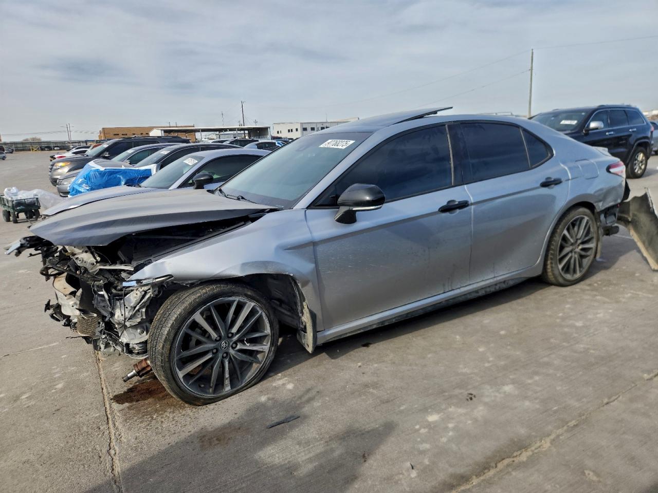2020 TOYOTA CAMRY