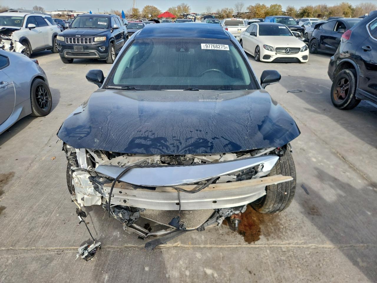 2020 TOYOTA CAMRY XSE photo 9