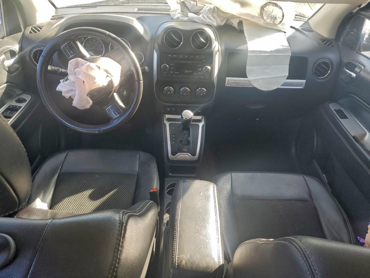 2014 JEEP COMPASS photo 8