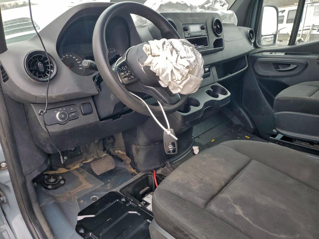 2021 MERCEDES BENZ SPRINTER UTILITY / SERVICE VAN photo 15
