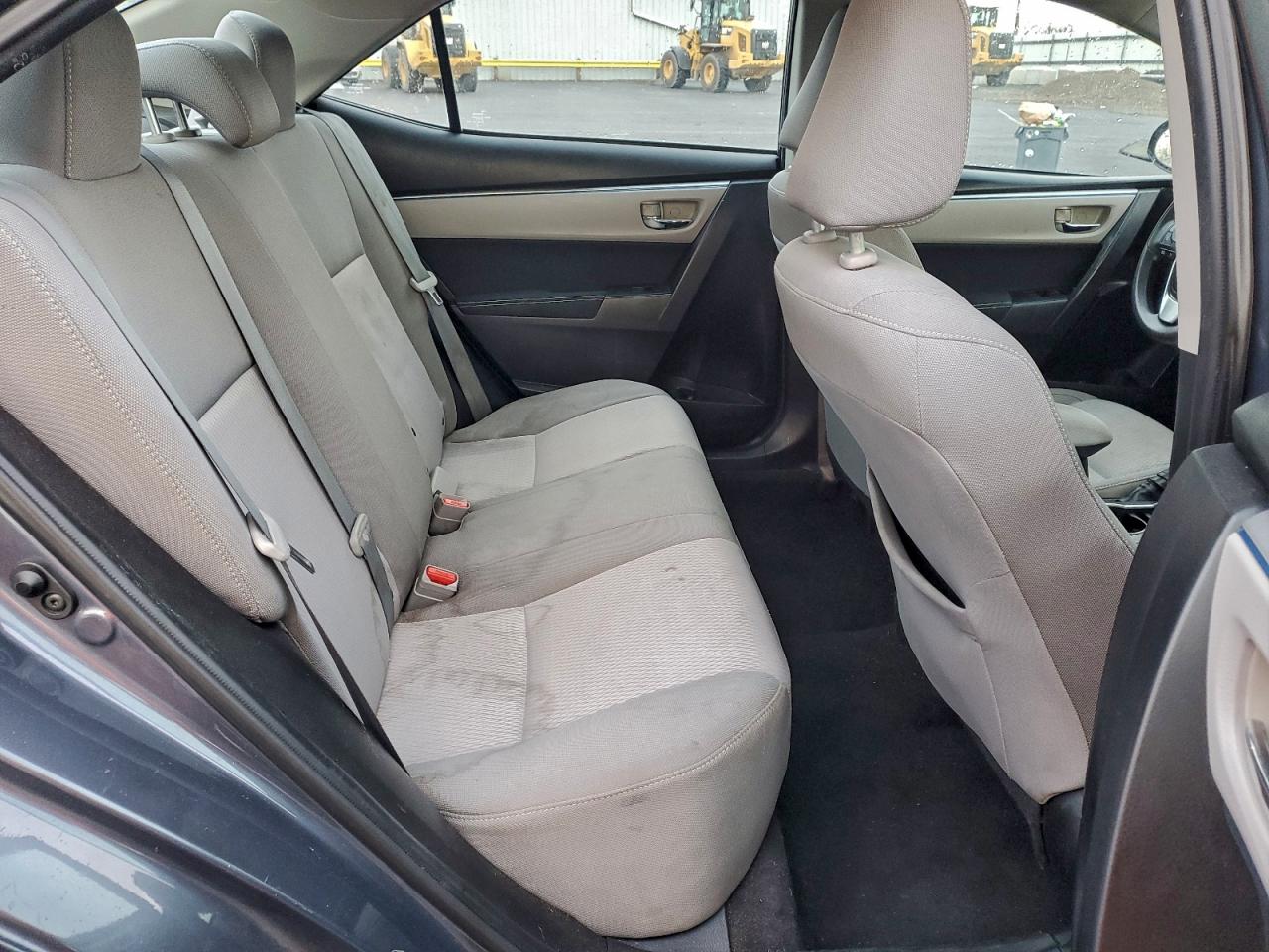 2014 TOYOTA COROLLA L photo 10
