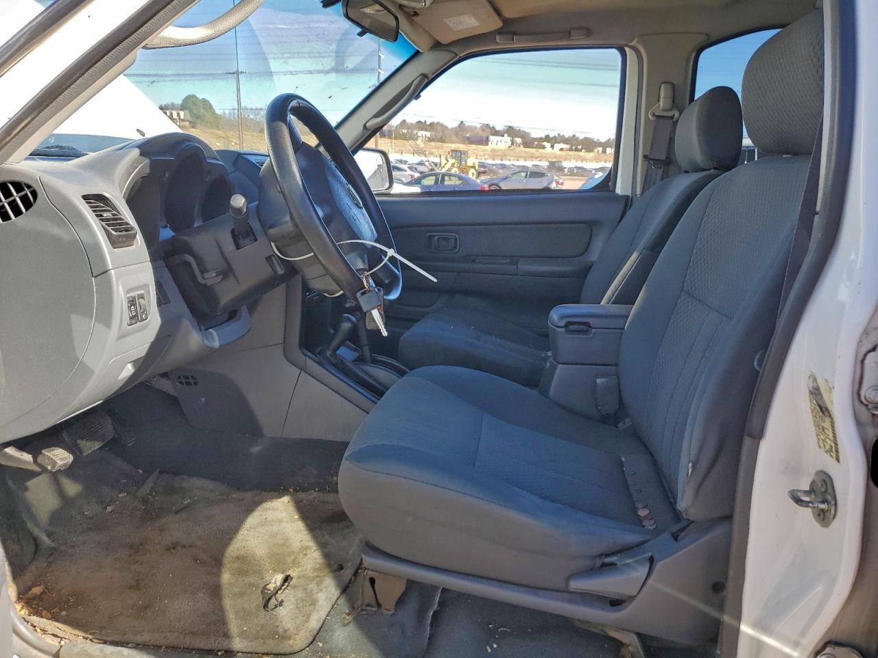 2002 NISSAN XTERRA XE photo 7
