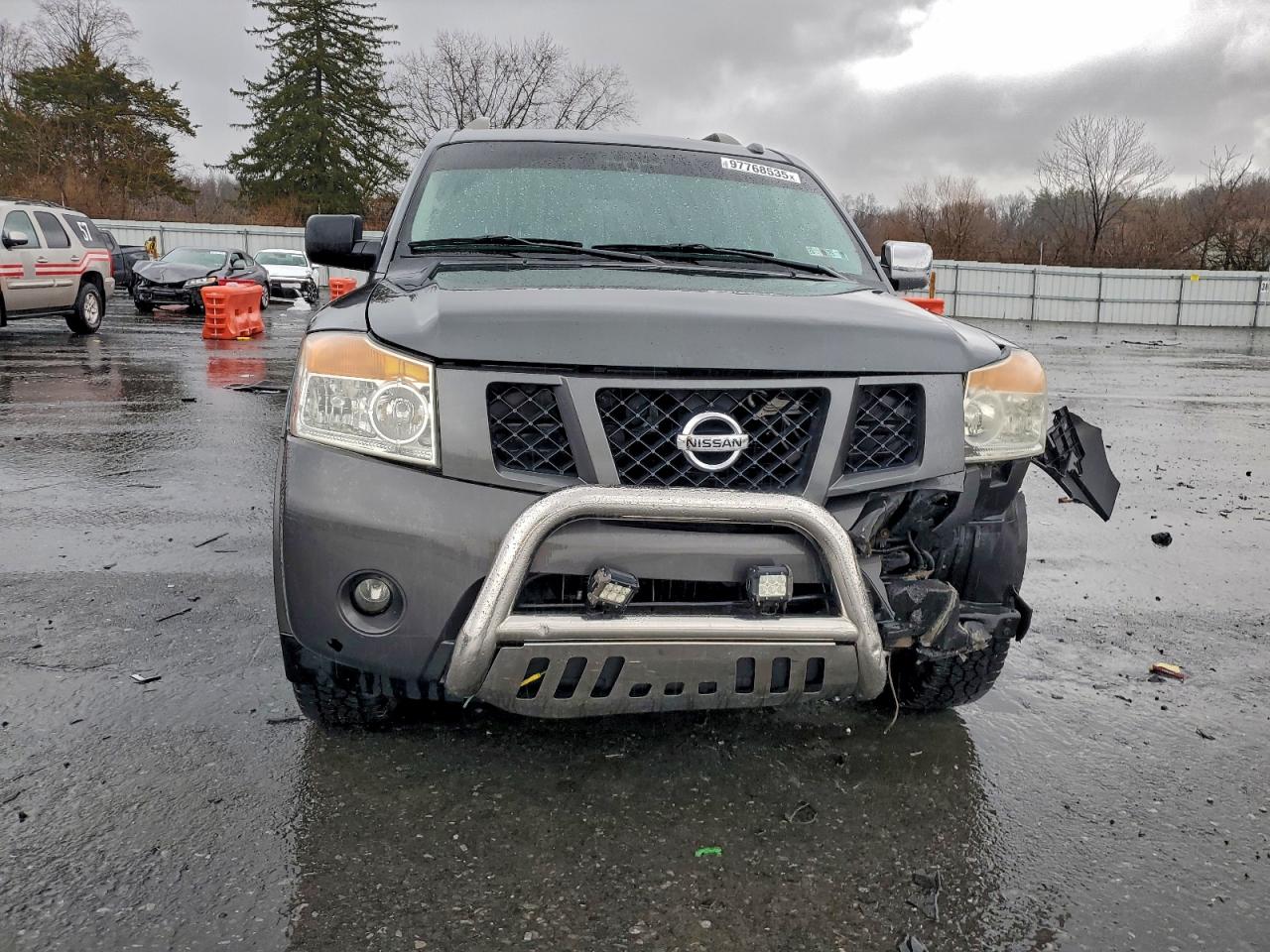2011 NISSAN ARMADA SV photo 5