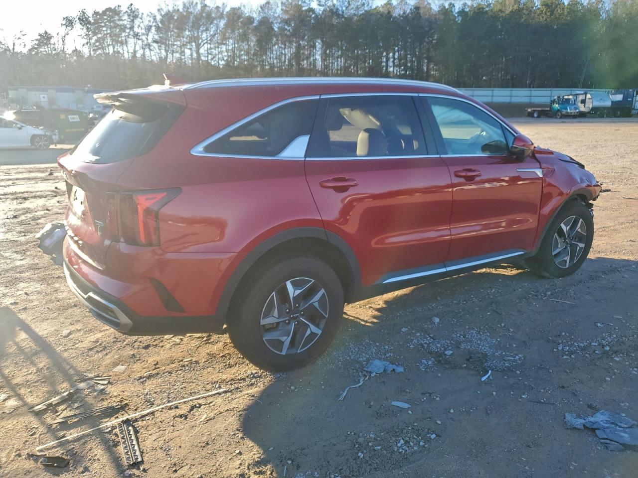 2022 KIA SORENTO S photo 3