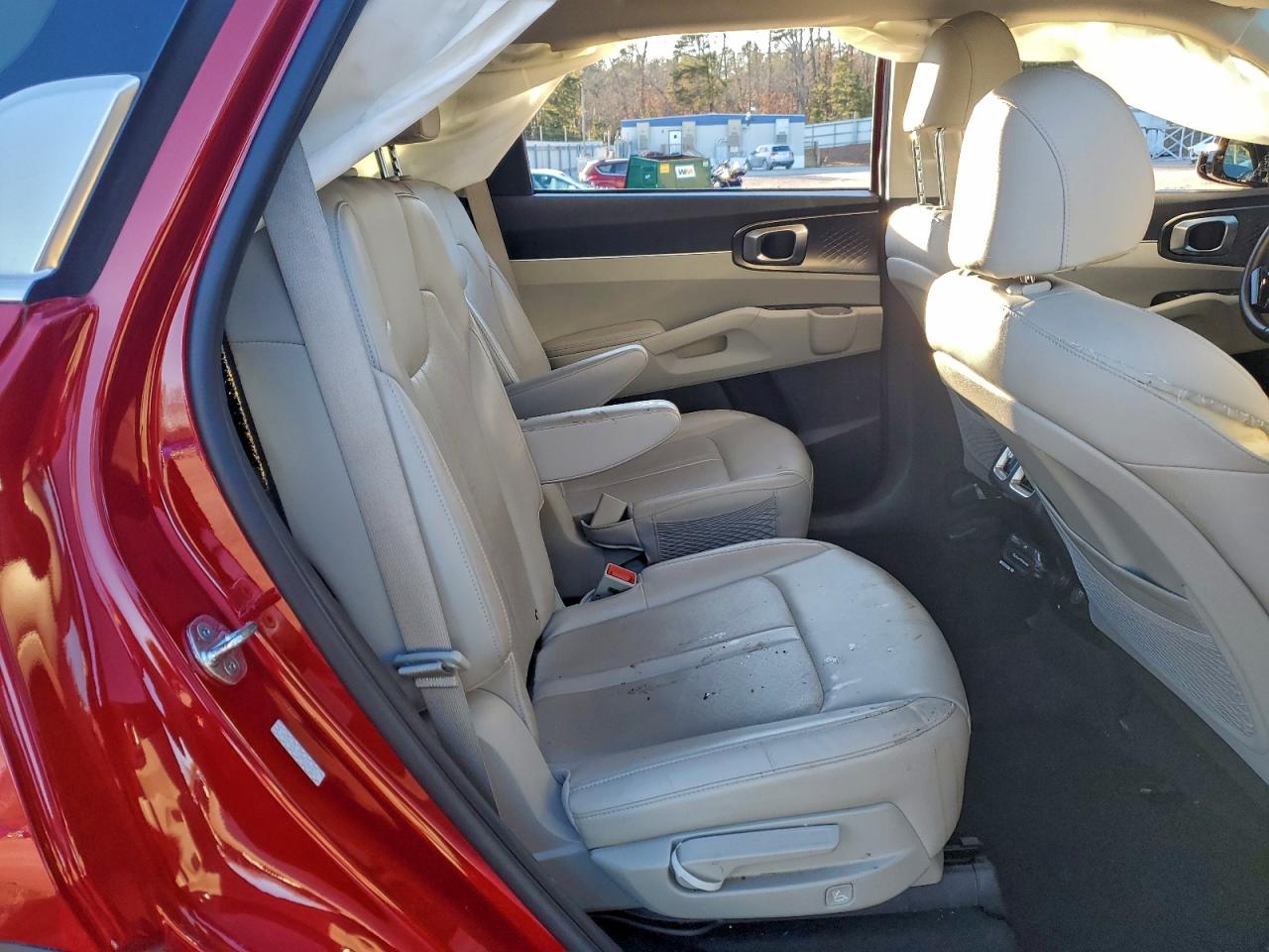 2022 KIA SORENTO S photo 11