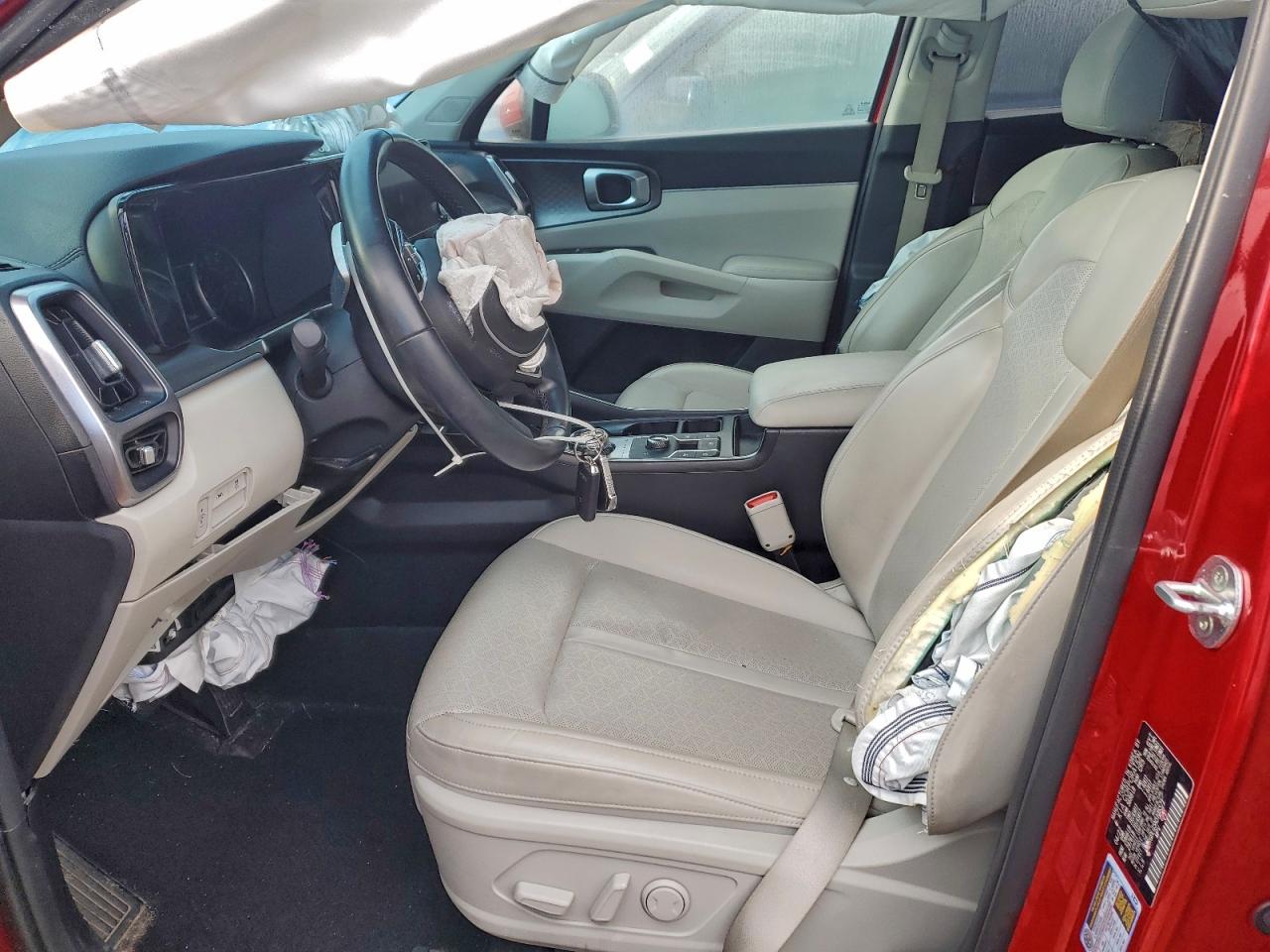2022 KIA SORENTO S photo 7