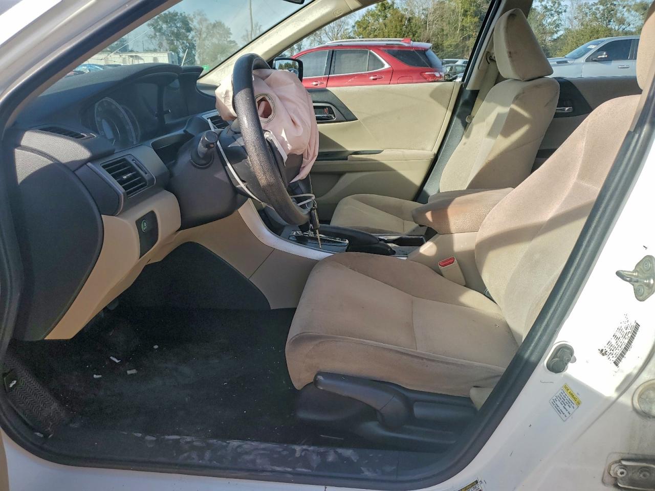 2013 HONDA ACCORD LX photo 19